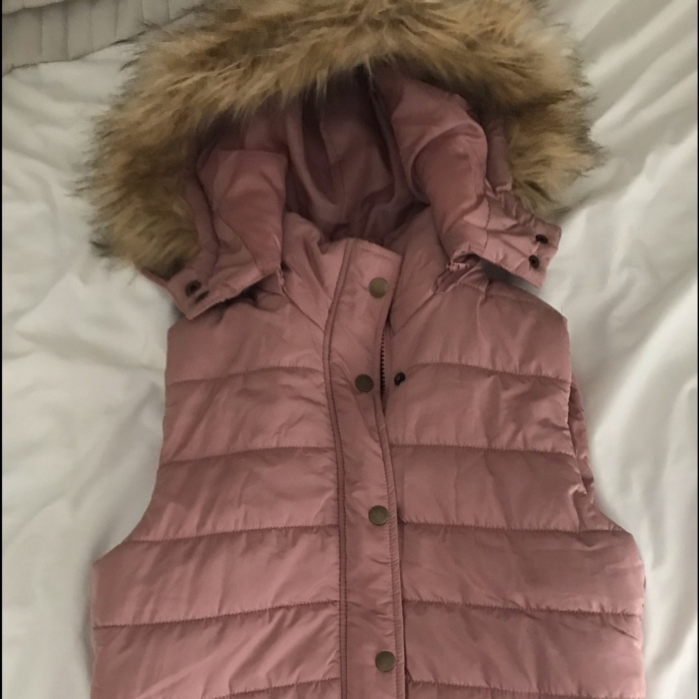 Juniors pink Vest with Fur trimmed hood